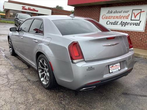 2018 Chrysler 300 S