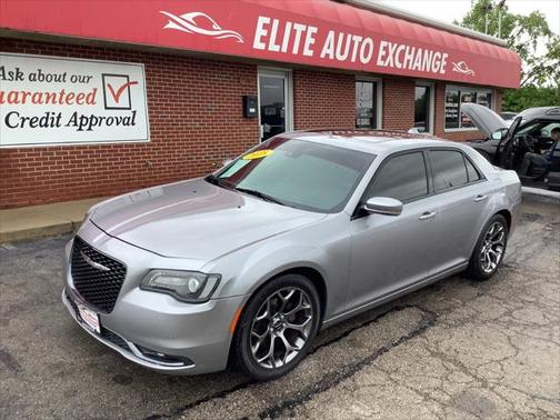 2018 Chrysler 300 S