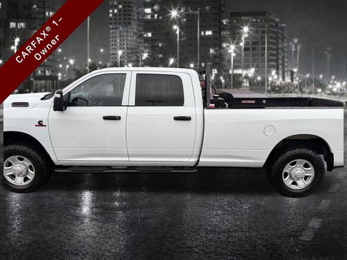 Bright White Clearcoat 2023 RAM 3500 Tradesman Crew Cab 4x4 8' Box