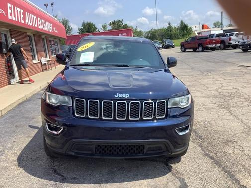 2017 Jeep Grand Cherokee Laredo