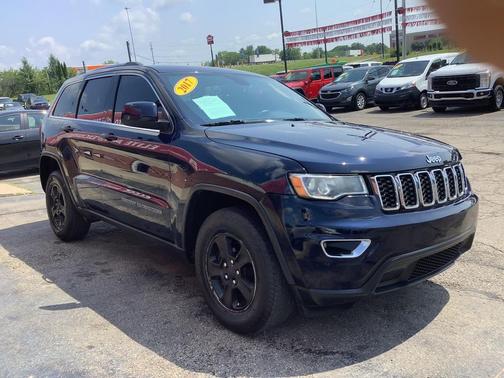 2017 Jeep Grand Cherokee Laredo
