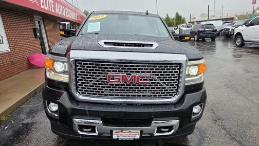2017 GMC Sierra 2500 Denali