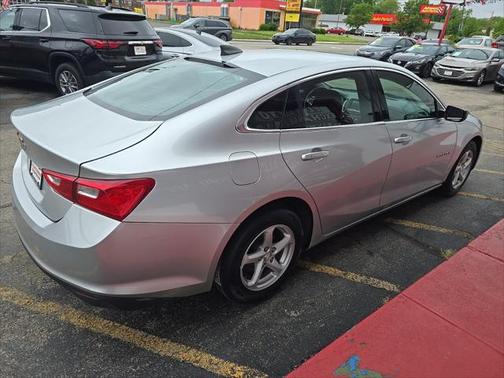 2017 Chevrolet Malibu 1LS