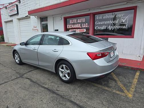 2017 Chevrolet Malibu 1LS