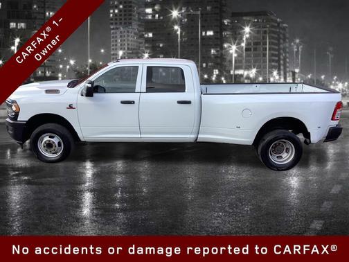 2023 RAM 3500 Tradesman Crew Cab 4x4 8' Box