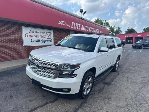 2017 Chevrolet Suburban LT