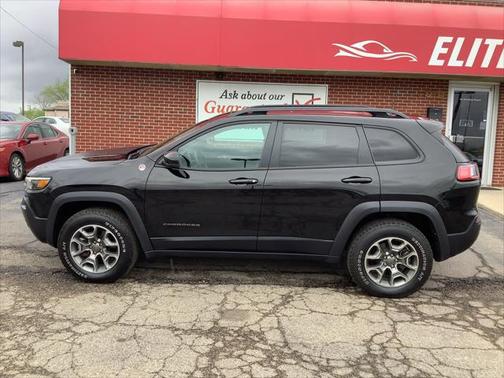 2022 Jeep Cherokee Trailhawk