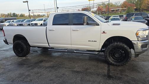 2021 RAM 2500 Big Horn Crew Cab 4x4 8' Box