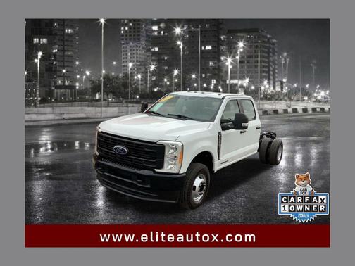 Oxford White 2023 Ford F-350 XL