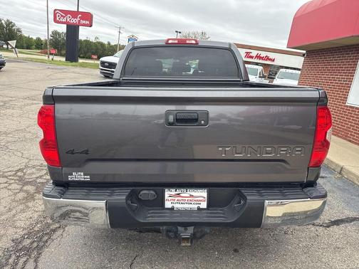 2018 Toyota Tundra SR5