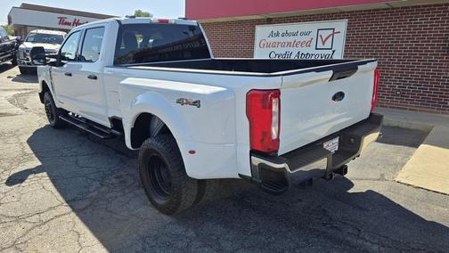2023 Ford F-350 XLT