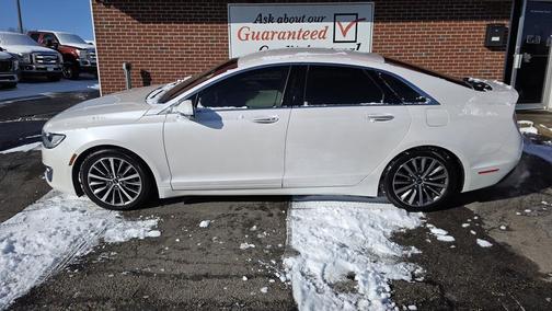 2018 Lincoln MKZ Select