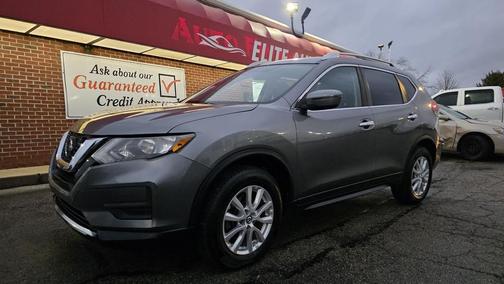 2020 Nissan Rogue SV