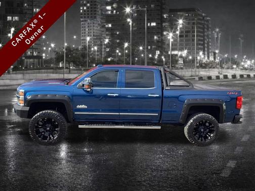 Deep Ocean Blue Metallic 2018 Chevrolet Silverado 2500 High Country
