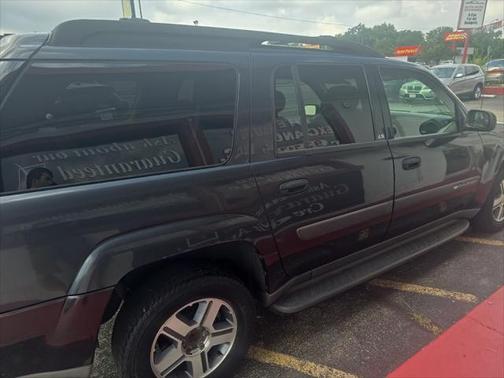 2004 Chevrolet TrailBlazer EXT LS
