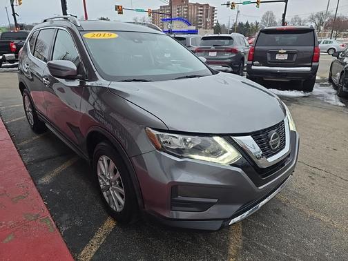 2019 Nissan Rogue S