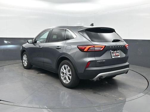 Carbonized Gray Metallic 2023 Ford Escape Active