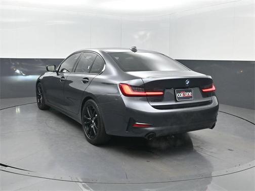 2019 BMW 330 330i