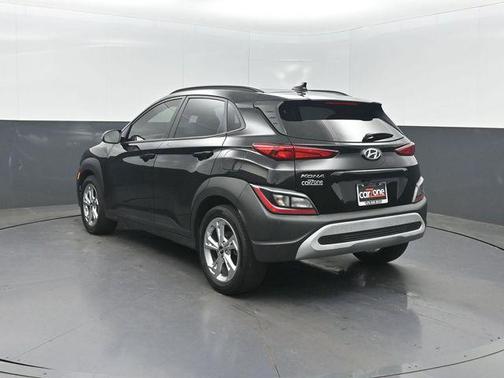 Ultra Black 2022 Hyundai KONA SEL