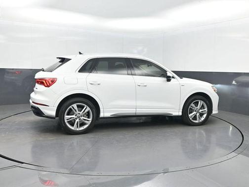 2019 Audi Q3 2.0T S line Premium Plus