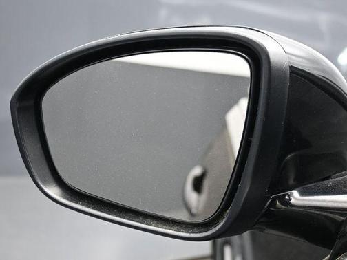 Super Black 2023 Nissan Altima SR FWD