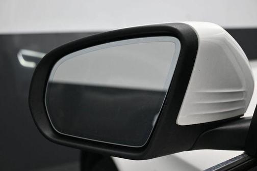 White 2022 Mercedes-Benz GLC 300 Base