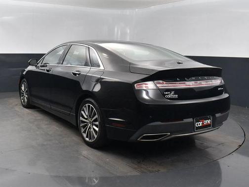 2018 Lincoln MKZ Select