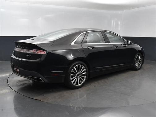 2018 Lincoln MKZ Select