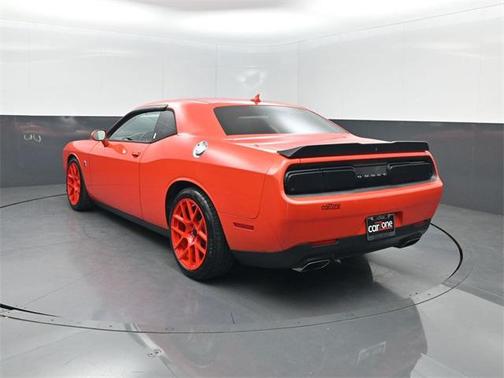 2016 Dodge Challenger R/T Scat Pack