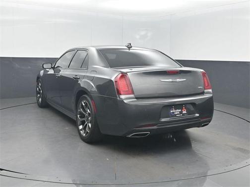 2019 Chrysler 300 S
