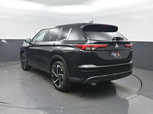 2022 Mitsubishi Outlander ES 2.5 S-AWC