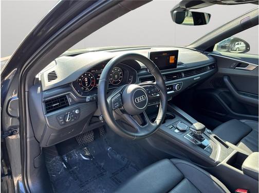 2017 Audi A4 2.0T Prestige