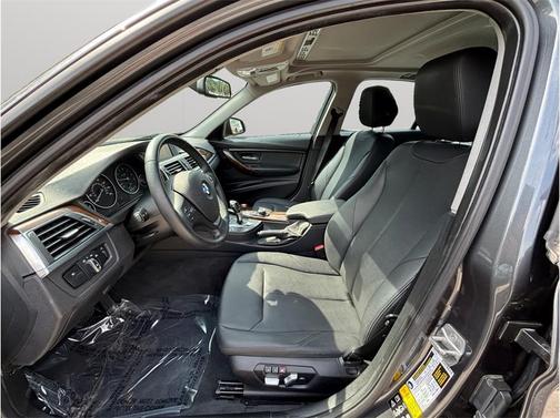 Gray 2016 BMW 320 i xDrive