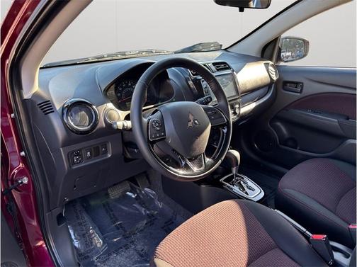 2022 Mitsubishi Mirage SE