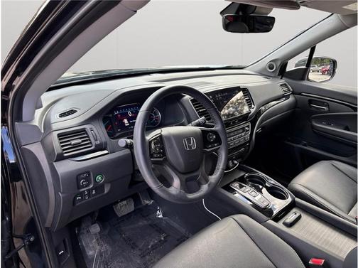 2022 Honda Pilot Touring 7-Passenger