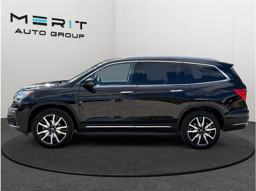 2022 Honda Pilot Touring 7-Passenger