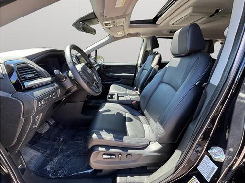 Black 2023 Honda Odyssey Touring