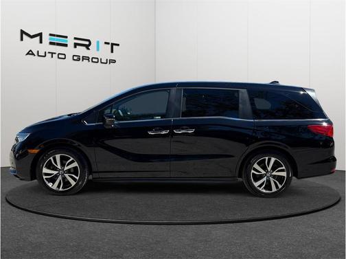 Black 2023 Honda Odyssey Touring