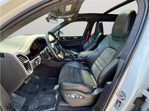 White 2021 Porsche Cayenne GTS