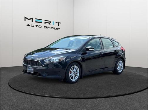 Black 2016 Ford Focus SE