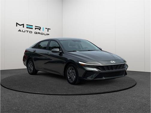 Gray 2024 Hyundai ELANTRA SEL