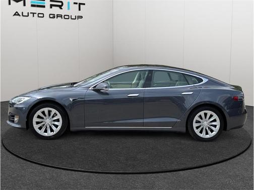 Gray 2018 Tesla Model S 100D