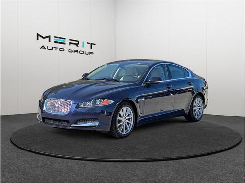 Dark Sapphire 2015 Jaguar XF 2.0T Premium