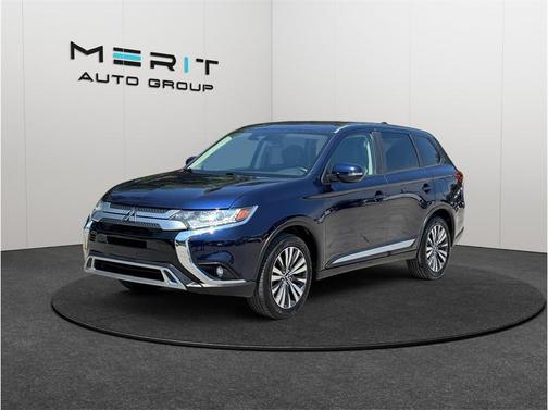 Blue 2020 Mitsubishi Outlander SE