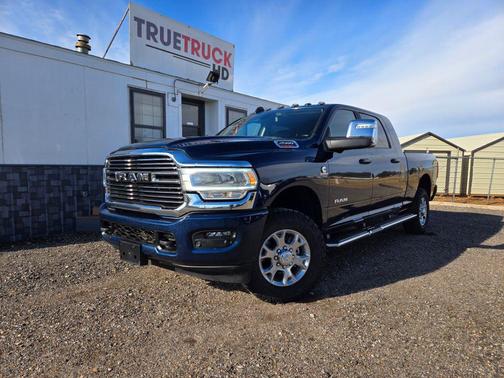 2024 RAM 2500 Laramie Crew Cab 4x4 6'4' Box