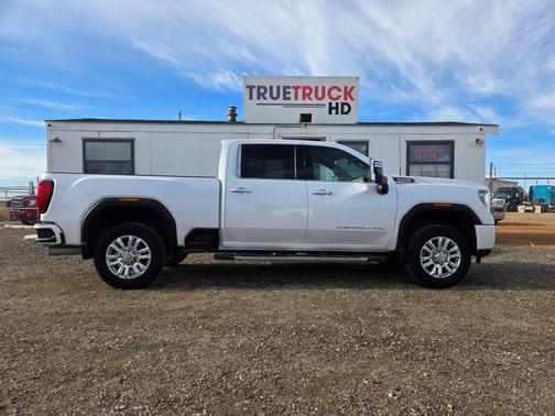 2022 GMC Sierra 2500 Denali