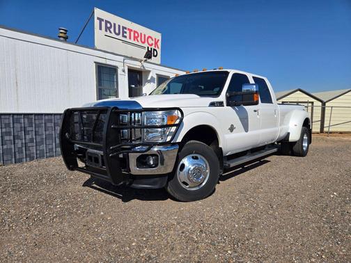 White 2012 Ford F-350 Lariat