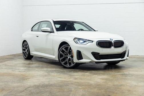 2024 BMW 230 i xDrive