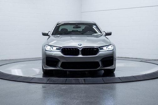 2022 BMW M5 Base
