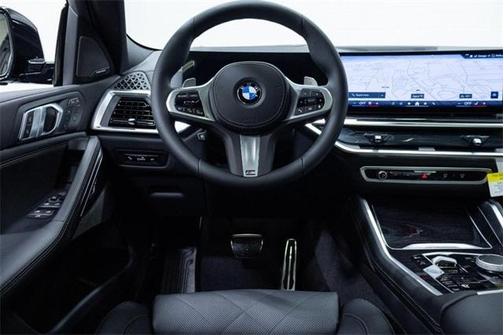 2026 BMW X6 xDrive40i